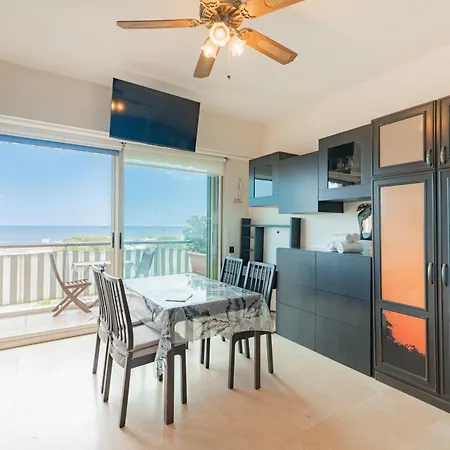 Apartman Sea-view - Ac - Balcony