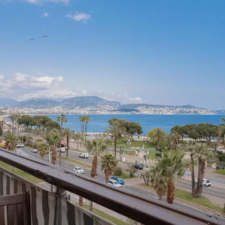 Sea-view - Ac - Balcony Apartman